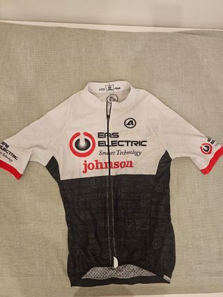 Pack de malliots de ciclismo y culotte