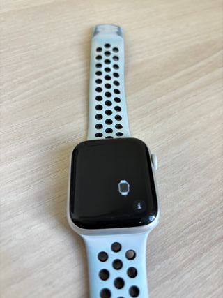 Apple Watch Series 5 Nike 44mm - Plata/Blanco