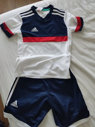 Conjunto Adidas niño - talla 7-8 años