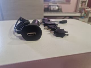 Adattatori Caricabatteria  piu  caricatore auto