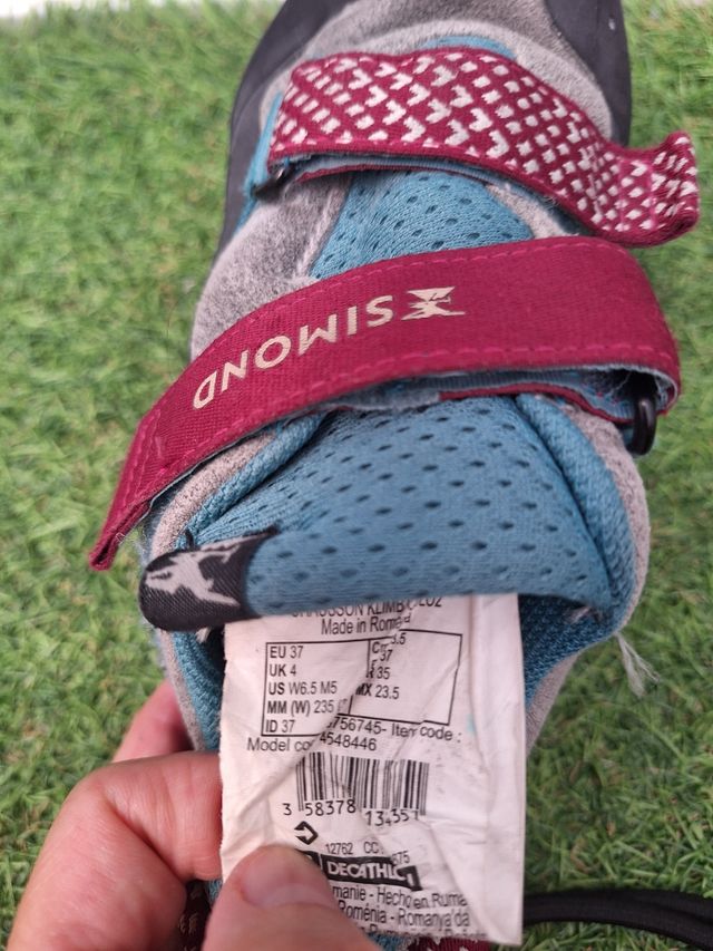 Zapatillas escalada Simond número 37, poco uso.