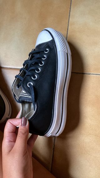 Converse Chuck Taylor - Piel Negra