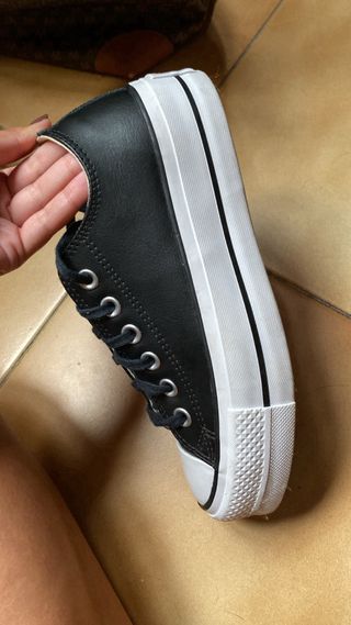 Converse Chuck Taylor - Piel Negra