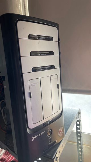 PC para piezas - Gigabyte