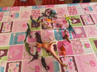 15 Dinosaurios de Juguete
