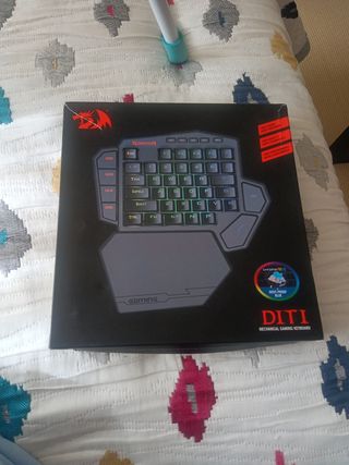 Teclado gaming Redragon DITI