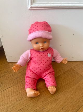 Muñeca Nenuco rosa con lunares