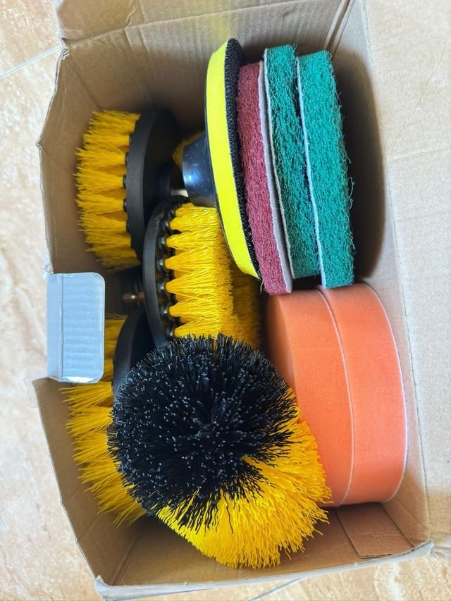 Kit cepillos limpieza coche