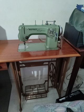Máquina coser Refrey Transforma