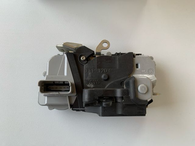 Cerradura Puerta Delantera Izquierda Citroen Xsara