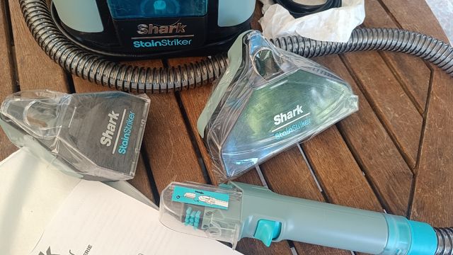 Shark StainStriker: Limpia manchas