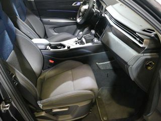 Lynk & Co 01 01 1.5T PHEV