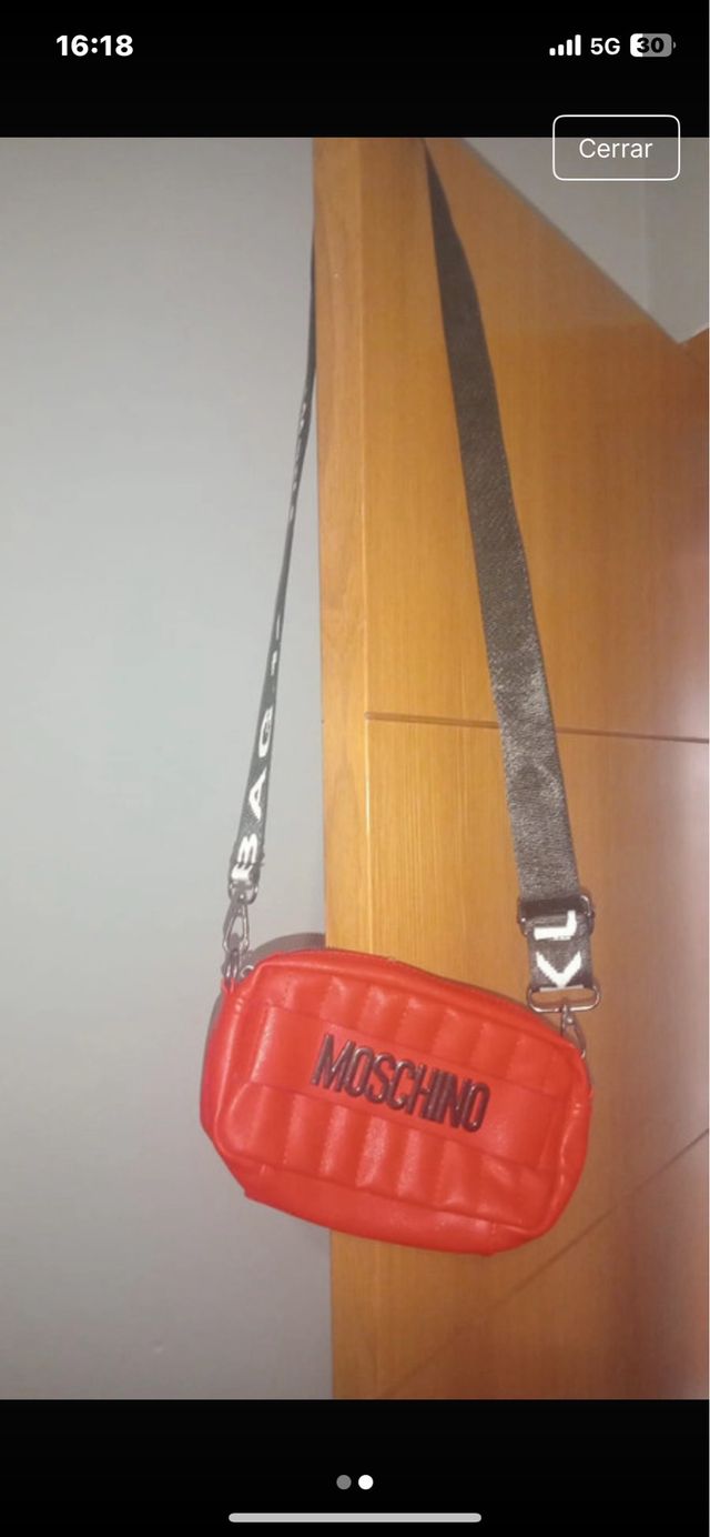 Bolso bandolera Moschino rojo
