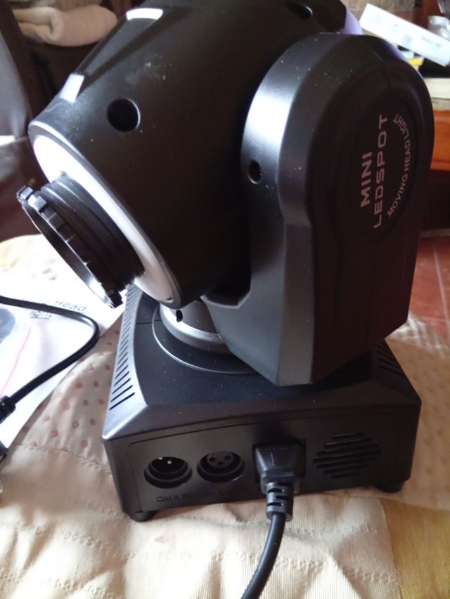 Foco LED Moving Head 80W DMX