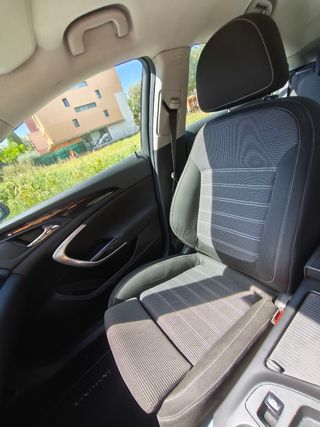 Opel Insignia 2010