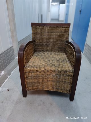 Sillón mimbre marrón-beige