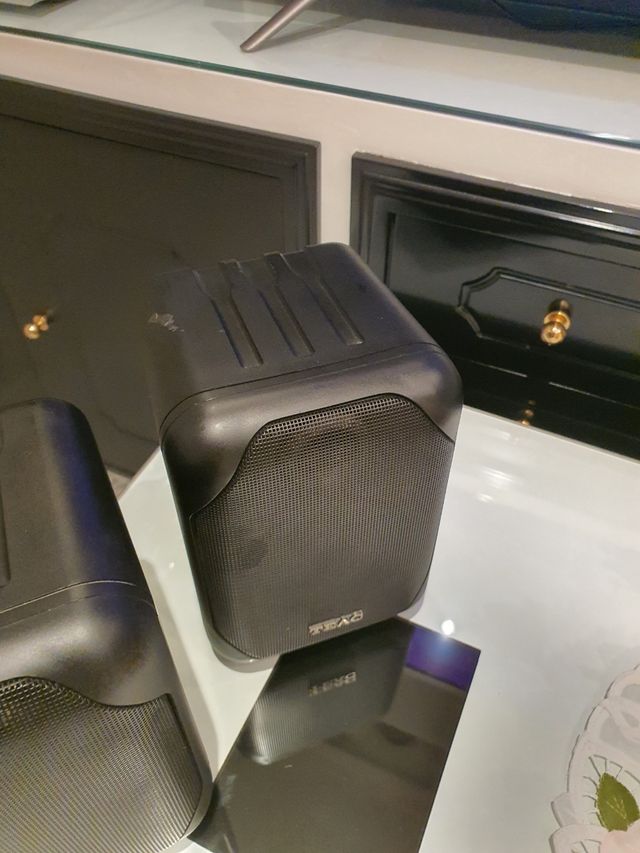 Altavoces TEAC LSX10 negros