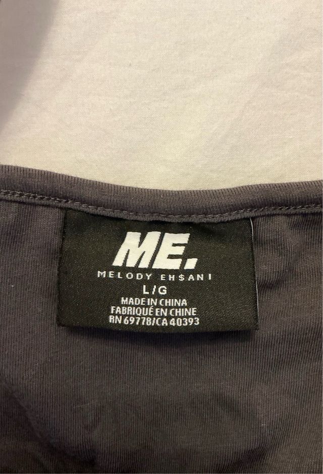 TOP DEPORTIVO GRIS MUJER TALLA L