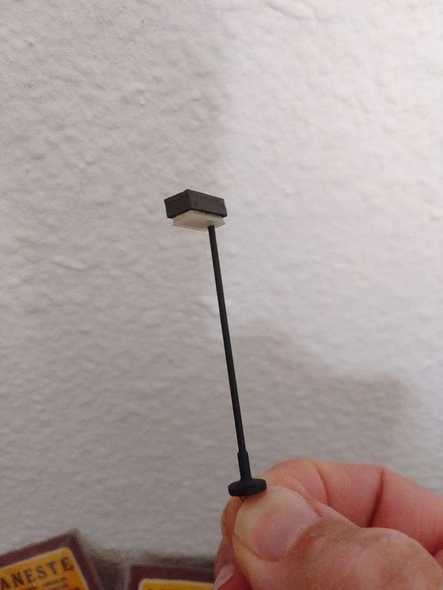 Lote 5 farolas ANESTE escala N 1:160