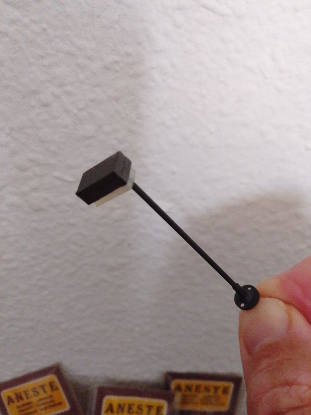 Lote 5 farolas ANESTE escala N 1:160