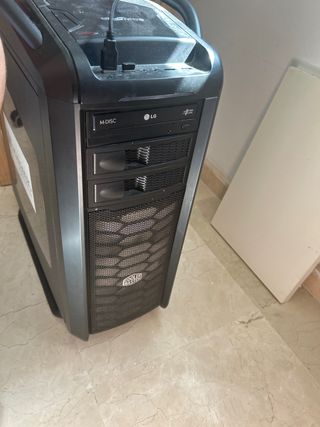 Torre PC Gamer Cooler Master - 1050Ti
-Xeon 5645