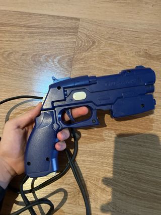 Pistola de luz PS2 - GunCon 2 y de ps1