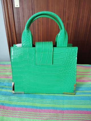 Bolso Pimkie verde grabado