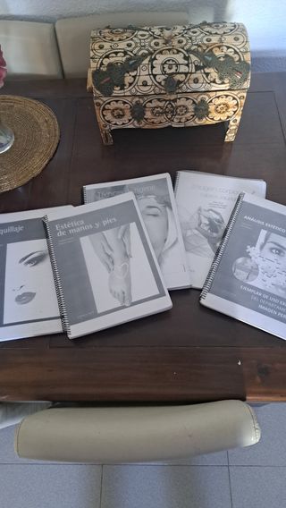 Libros Estética: 5 manuales CFGM