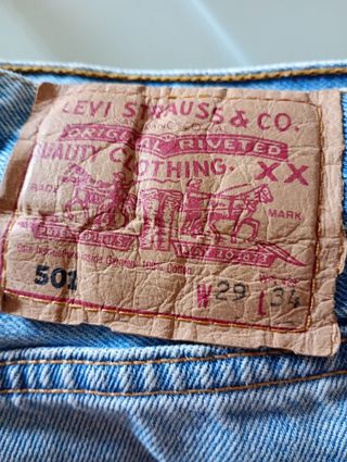 Levi's 501: Vaqueros Azul y Blanco tallas w29/ 34L