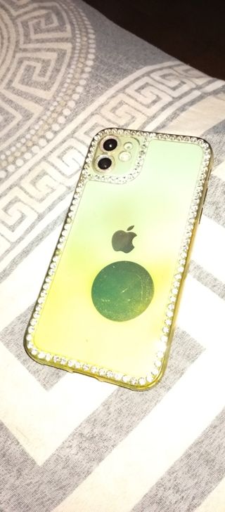 iPhone 11 Verde - Ottimo Stato