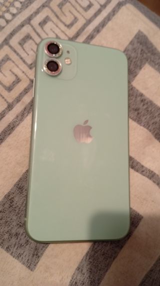 iPhone 11 Verde - Ottimo Stato