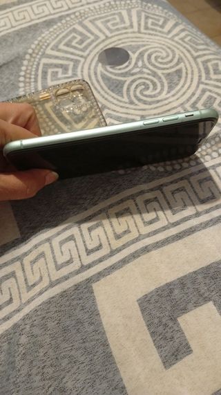 iPhone 11 Verde - Ottimo Stato