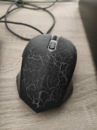 Ratón gamer negro