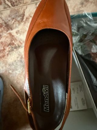 Zapatos Mendvil marrones señora