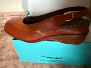 Zapatos Mendvil marrones señora