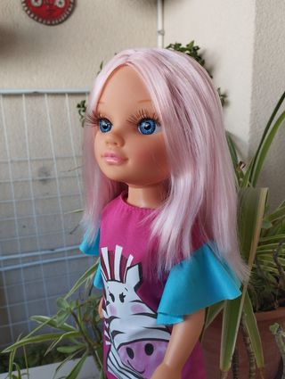 Muñeca Nancy rosa 