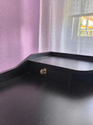 Escritorio madera negro