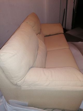 Sofá beige de tela