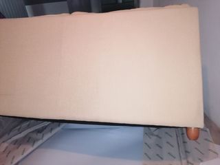 Sofá beige de tela
