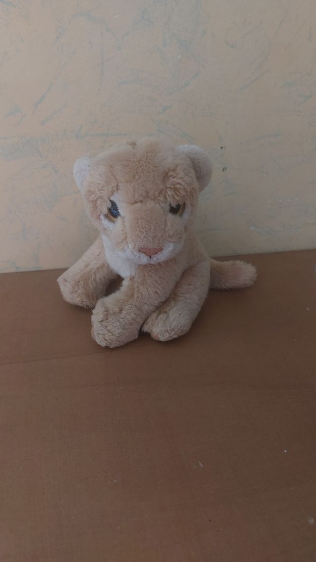 Peluche cachorro león