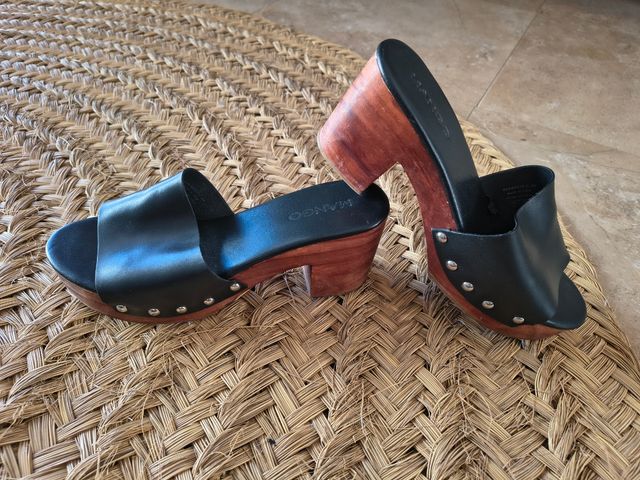 Zuecos Zara piel negros - Talla 38