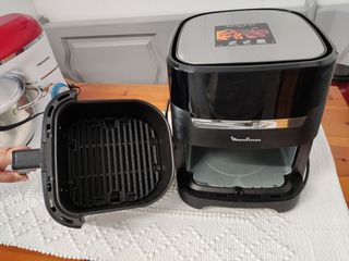 Freidora de aire Moulinex Easy Fry & Grill