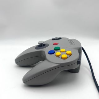 Nintendo 64 Console  con controller con cavo video