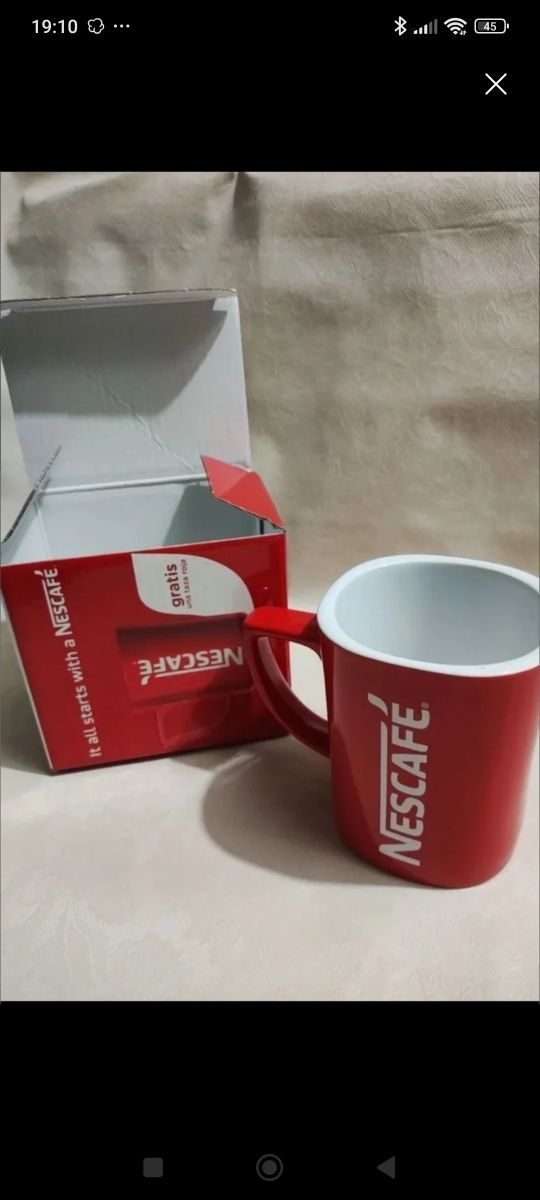 12 Tazas Nescafé rojas  cerámica
