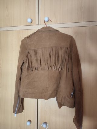 Chaqueta Mango marrón flecos
