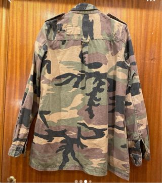 Cazadora militar camuflaje