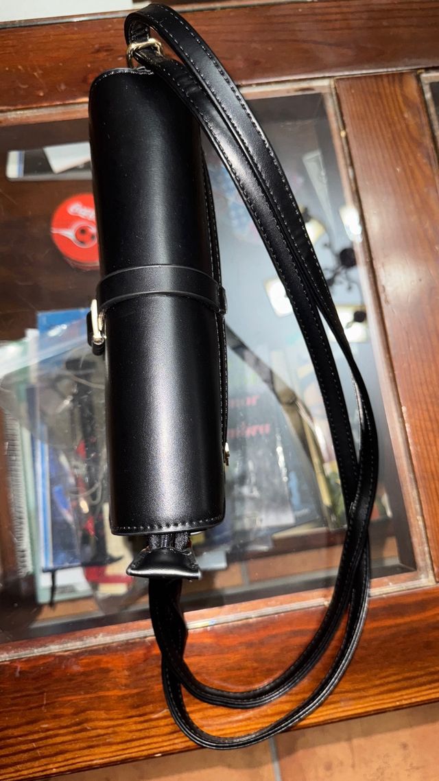 Bolso negro bandolera