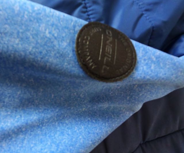 Chaqueta fina acolchada O'Neill azul marino.