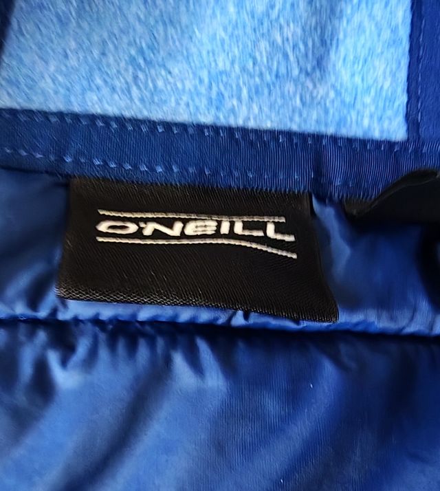 Chaqueta fina acolchada O'Neill azul marino.