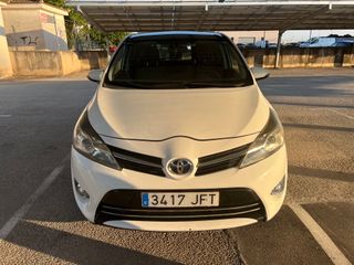 Toyota Verso 2015